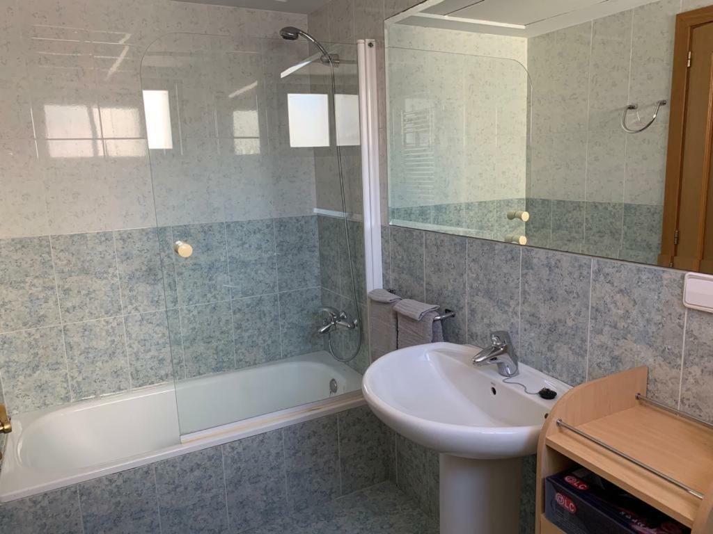 بينايدورم Gemelo 23 Apartment Beach Levante المظهر الخارجي الصورة